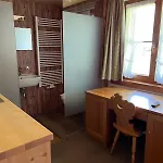 Haus Waldegg Apartamento Schröcken