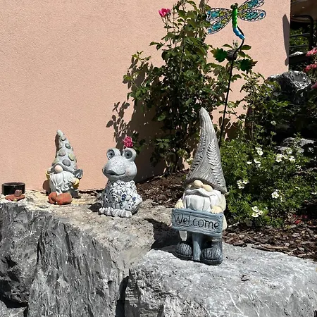 Apartment Haus Waldegg 84 *